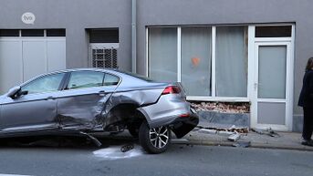 Gijzegem: Auto's rammen gevel, vier personen gewond afgevoerd