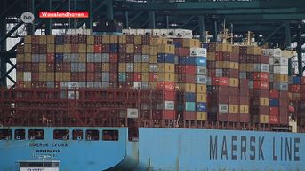 8.429 containers voor 1 schip absoluut volumerecord in Waaslandhaven