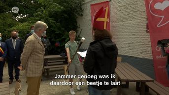 Koning brengt bezoek aan taalkamp van vzw Roeland in Gent