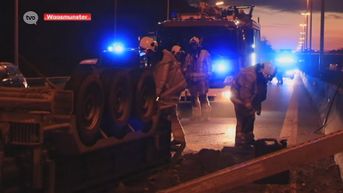 Verkeer E17 muurvast na ongeval in Waasmunster