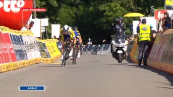 Robbe Ghys wint verrassend eerste rit in Baloise Belgium Tour