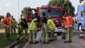Ongeval met vrachtwagen in de Waaslandhaven: wegdek besmeurd met hydraulische olie