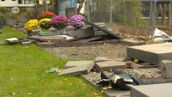 Graven op kerkhof Steendorp vernield door muur die instort