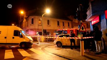 Sint-Niklaas: Bestelwagen ramt auto op kruispunt Mercatorstraat-Truweelstraat
