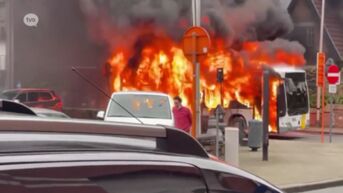Bus brandt volledig uit aan ziekenhuis van Geraardsbergen