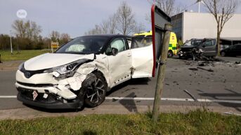 Vijf gewonden na ongeval op N41 in Hamme