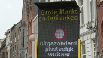 Bestuurders lappen verbod aan hun laars en rijden toch nog voorbij de Grote Markt in Sint-Niklaas: 