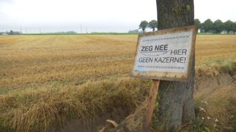 Actiecomité tegen kazerne in Geraardsbergen stelt stad in gebreke