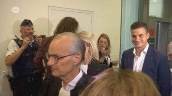 Schild & Vrienden-zaak onbepaald uitgesteld: advocaat van Van Langenhove wil rechtbankvoorzitter weg
