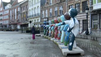 Kiwanis wekken nieuwsgierigheid in Dendermonde met K-Dolls: grote, kleurrijke poppen
