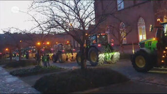 Boerenprotest - Gentse stadsring volledig versperd door tractoren bij start symposium landbouwtoekomst