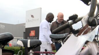 Lokers chocoladebedrijf zamelt oude fietsen in voor cacaoboeren in Ivoorkust