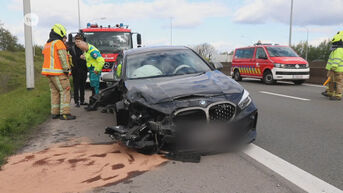 Sint-Niklaas: Bestuurder gewond bij ongeval op parallelweg E17