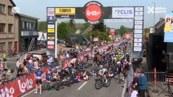 Massale valpartij ontsiert allereerste Cyclis Classic: 10 rensters naar het ziekenhuis afgevoerd