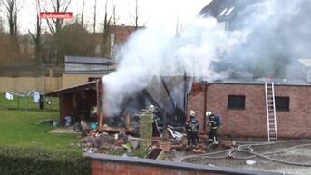 Vuurwerk ontploft in garagebox in Ophasselt, man zwaargewond