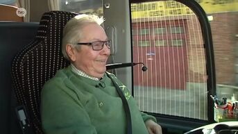 Wilfried uit Lebbeke rijdt al 49 jaar met de bus en had nooit een ongeval