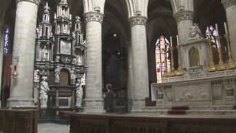 Aalst restaureert 400 jaar oude sacramentstoren Sint-Martinuskerk