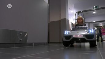Lokeren TV: Elektrische Porsche voor ziekenvervoer