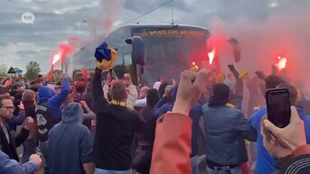 Vurige WB-supporters omsingelen spelersbus op weg naar Freethiel